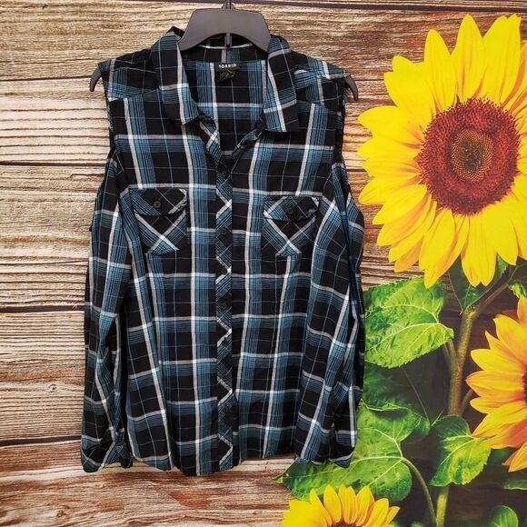 "Torrid" Woman's open shoulder Long sleeve shirt Size:3 plaid preo-owned - Picture 1 of 8